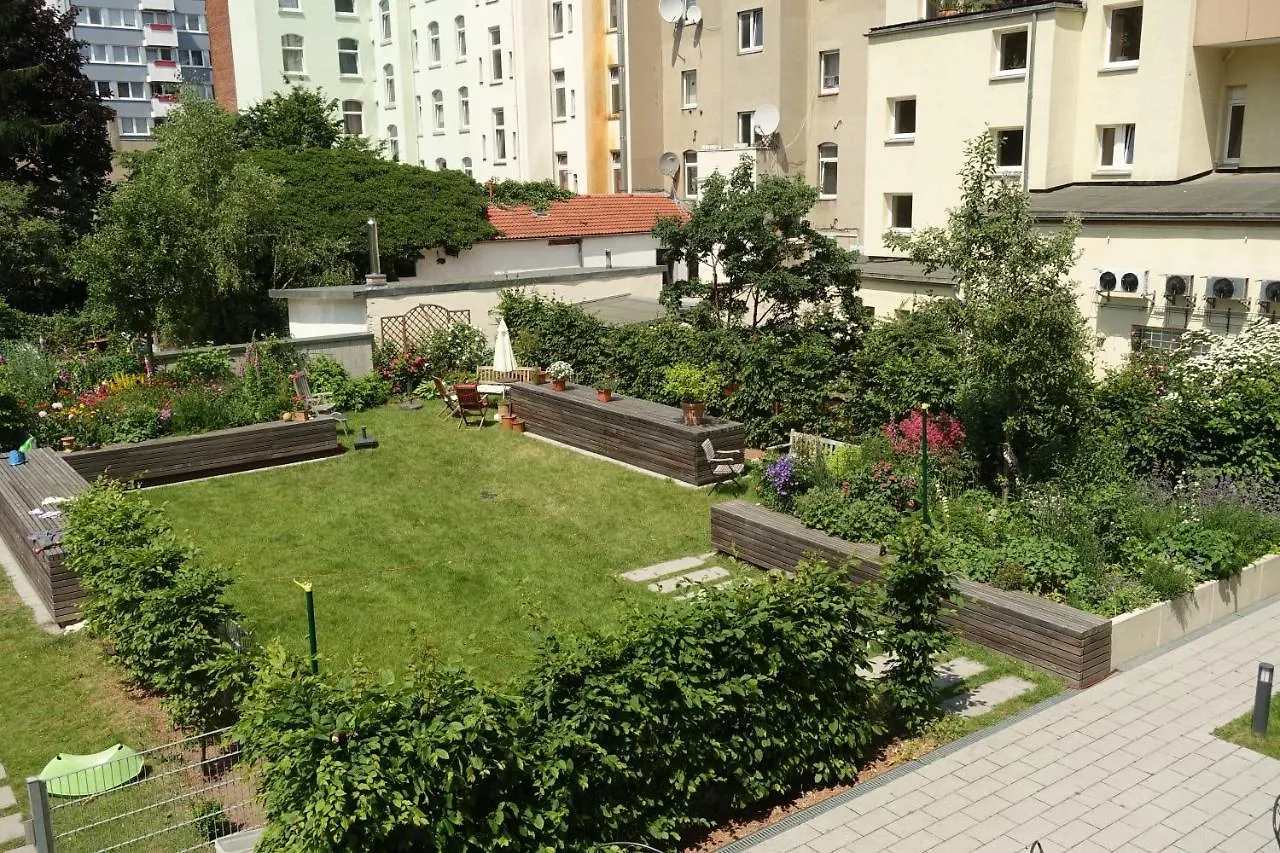Homestay szállás Zuhause Wohnprojekt - Double With Private Bathroom Hannover Németország